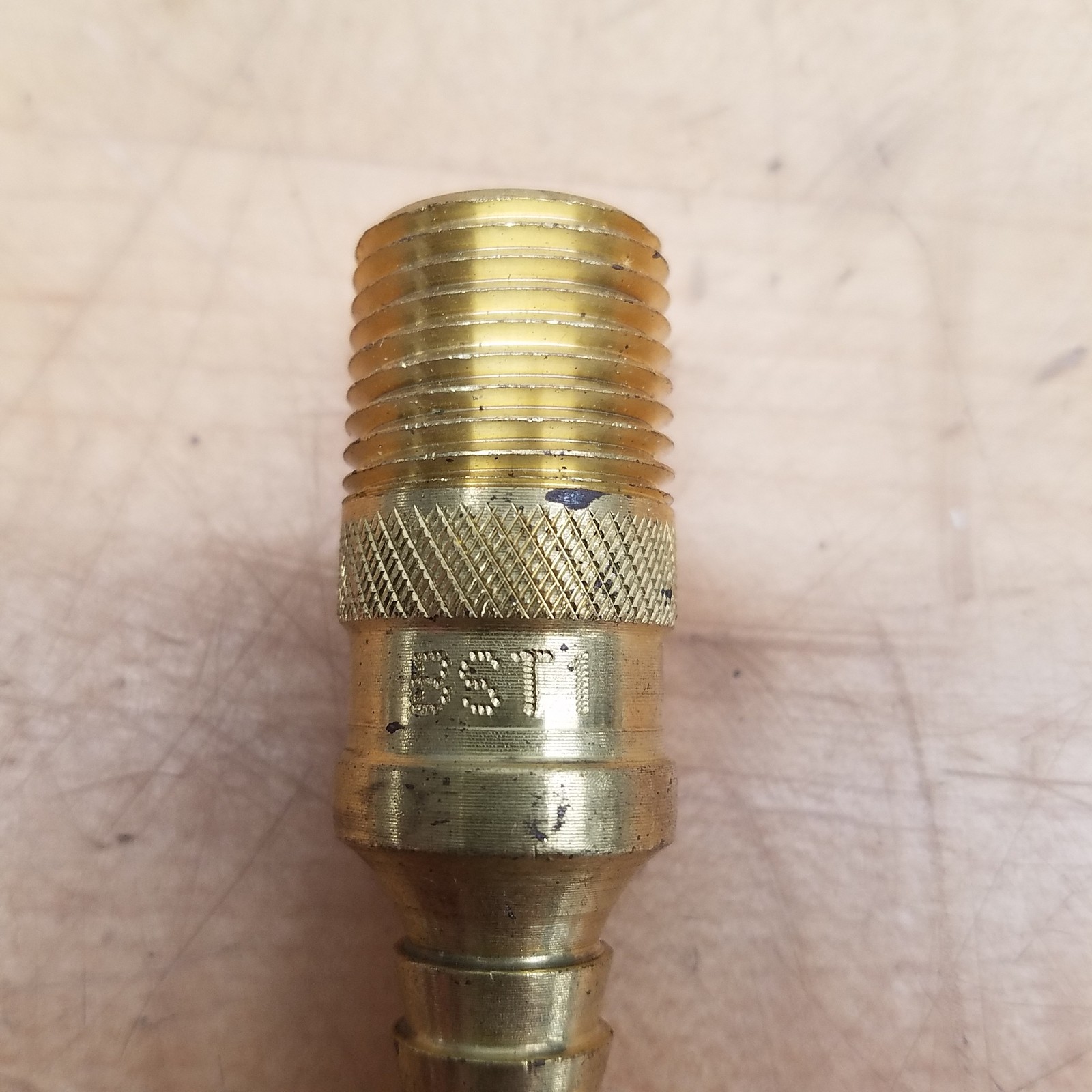 Dixon BST1, 1/2" Male NPT King Nipple, Threaded End - USED