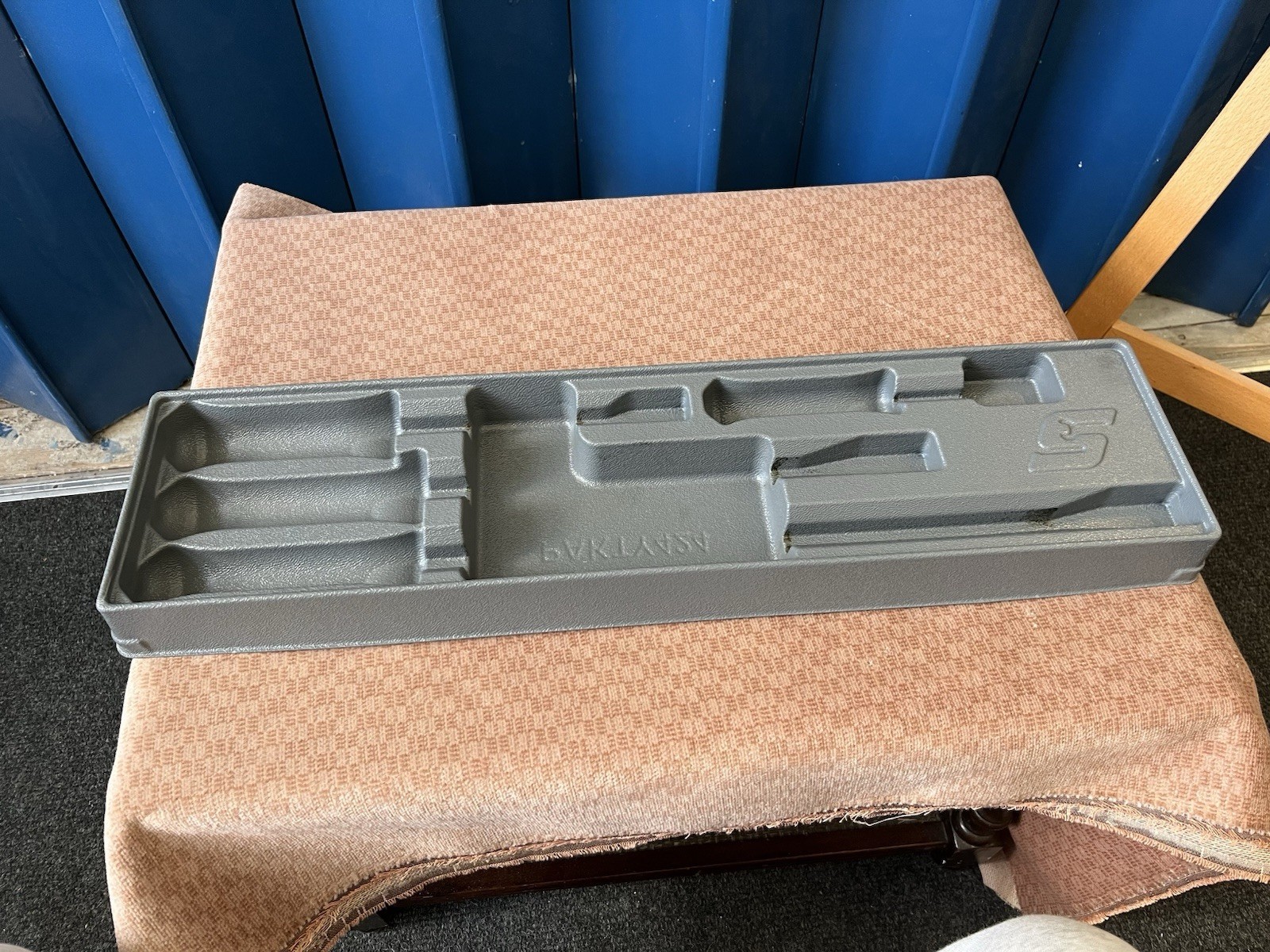 Snap On 4 Piece Striking Pry Bar Tool Tidy Tray Durable Plastic PAKTY424
