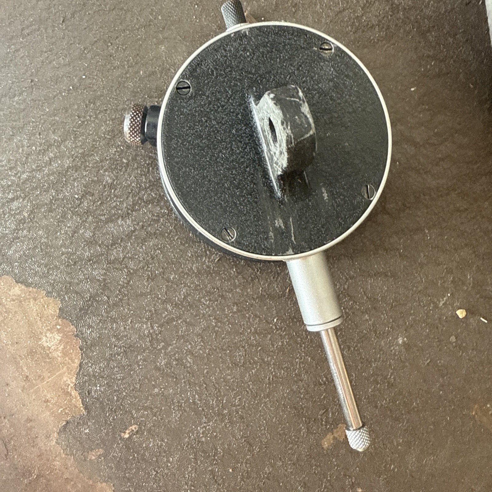 Starrett 25-781J Dial Indicator 0-25.0mm Range, 0-50 Continuous Dial