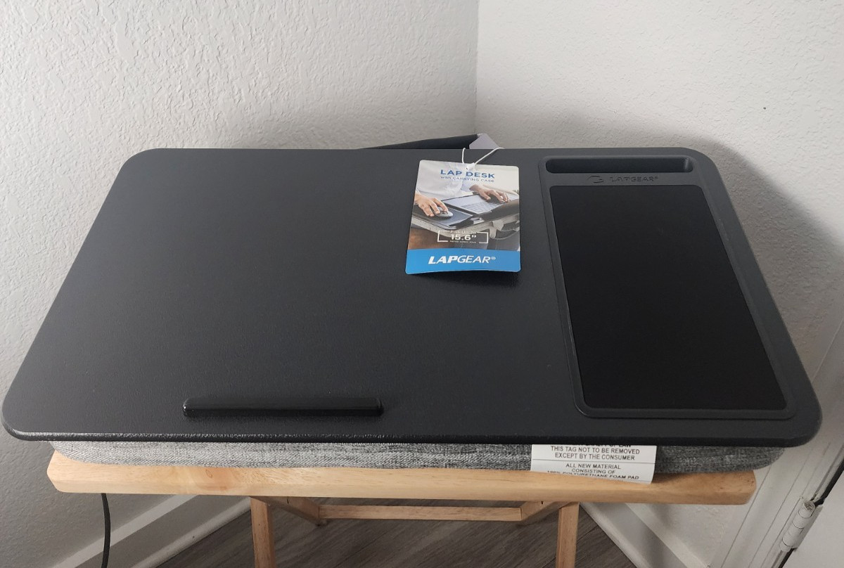 Lap Desk with carrying case for laptops up to 15.6"