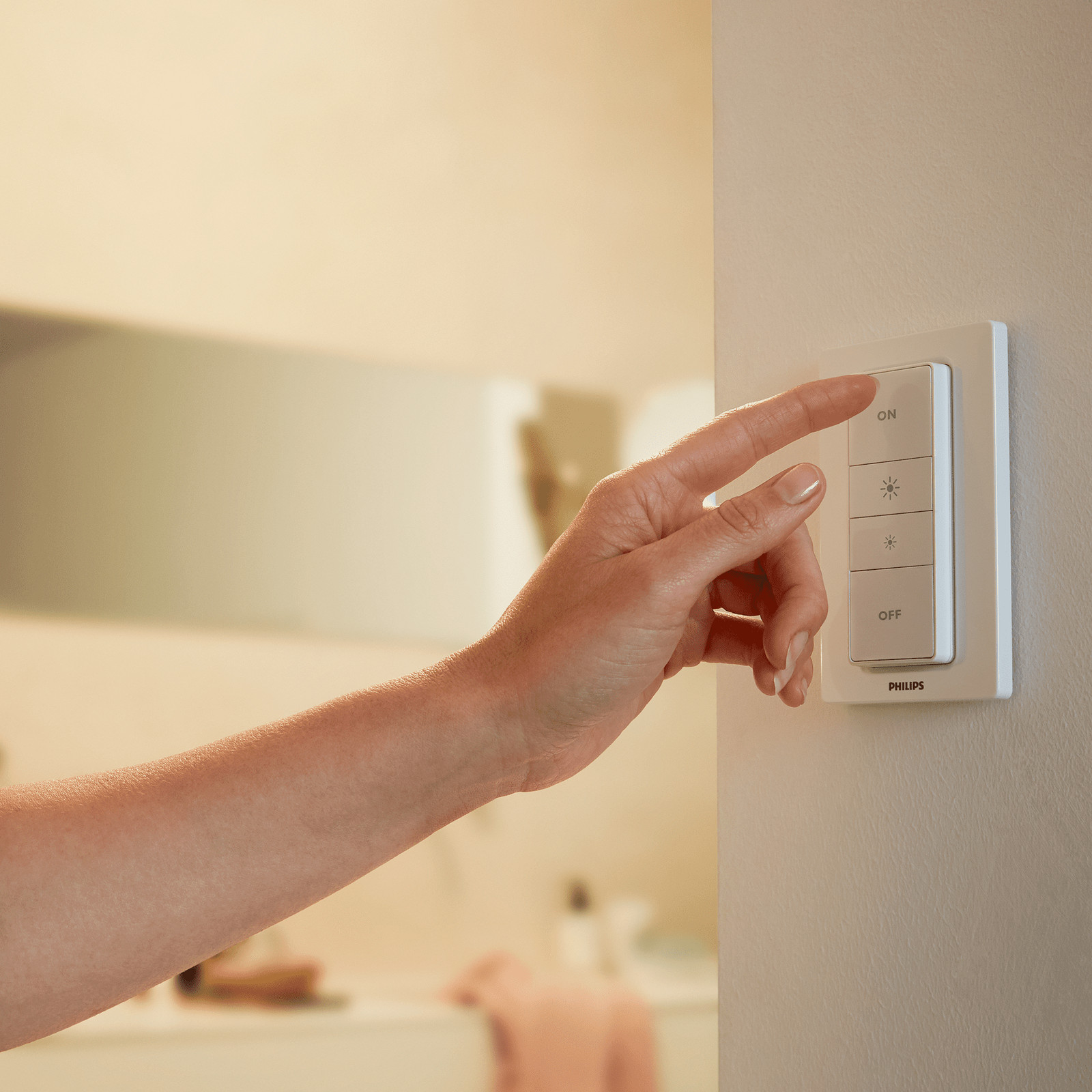 NEW Philips Hue 473371 Smart Wireless Dimmer Switch Remote White Battery Powered