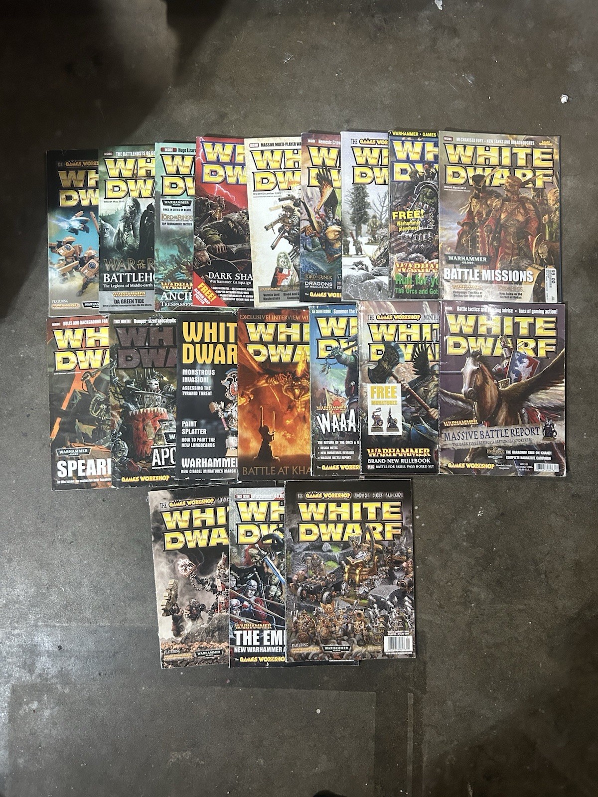 19 x White Dwarf Magazine Bundle Job Lot 2000s Games Workshop issues 250- 365