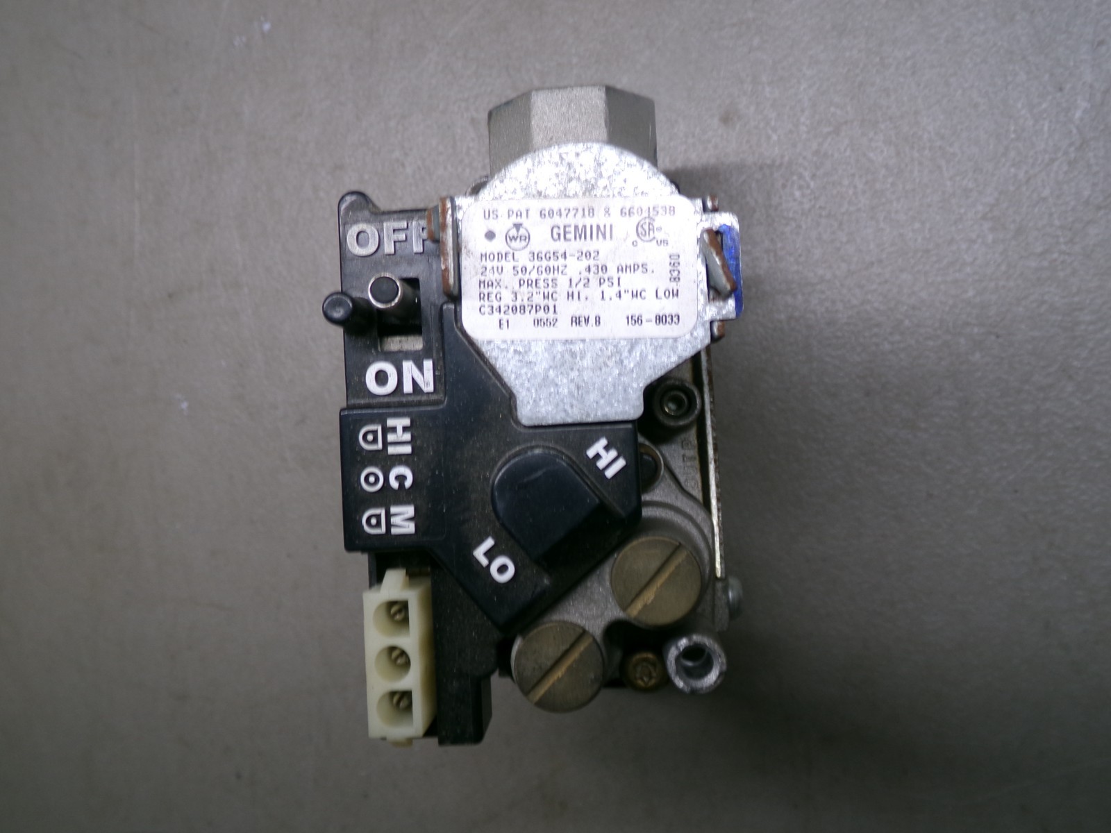 WHITE-RODGERS 36G54-202 2-STAGE FURNACE GAS VALVE TRANE C342087P01