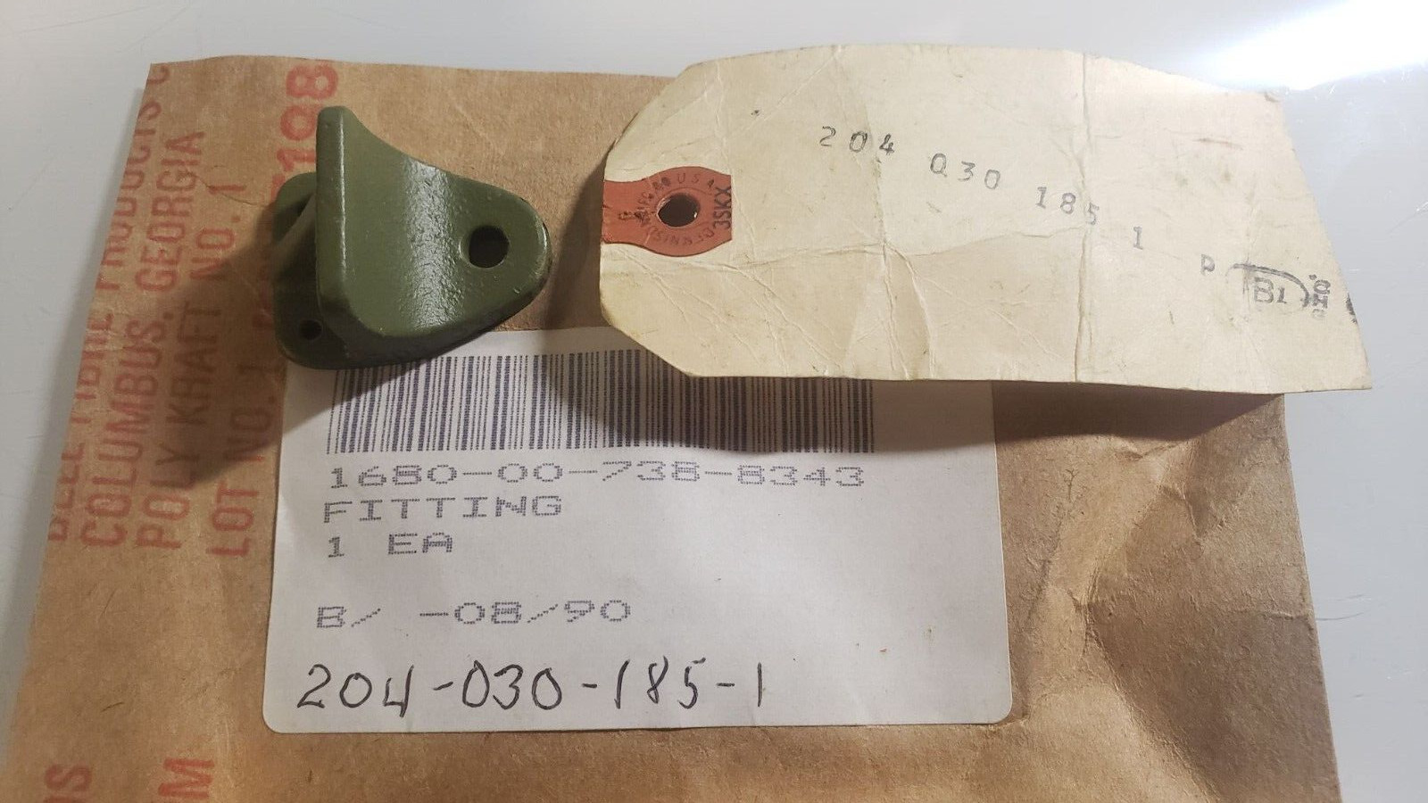BELL HELICOPTER FITTING TROOP SEAT 204-030-185-1 1680-00-738-8343