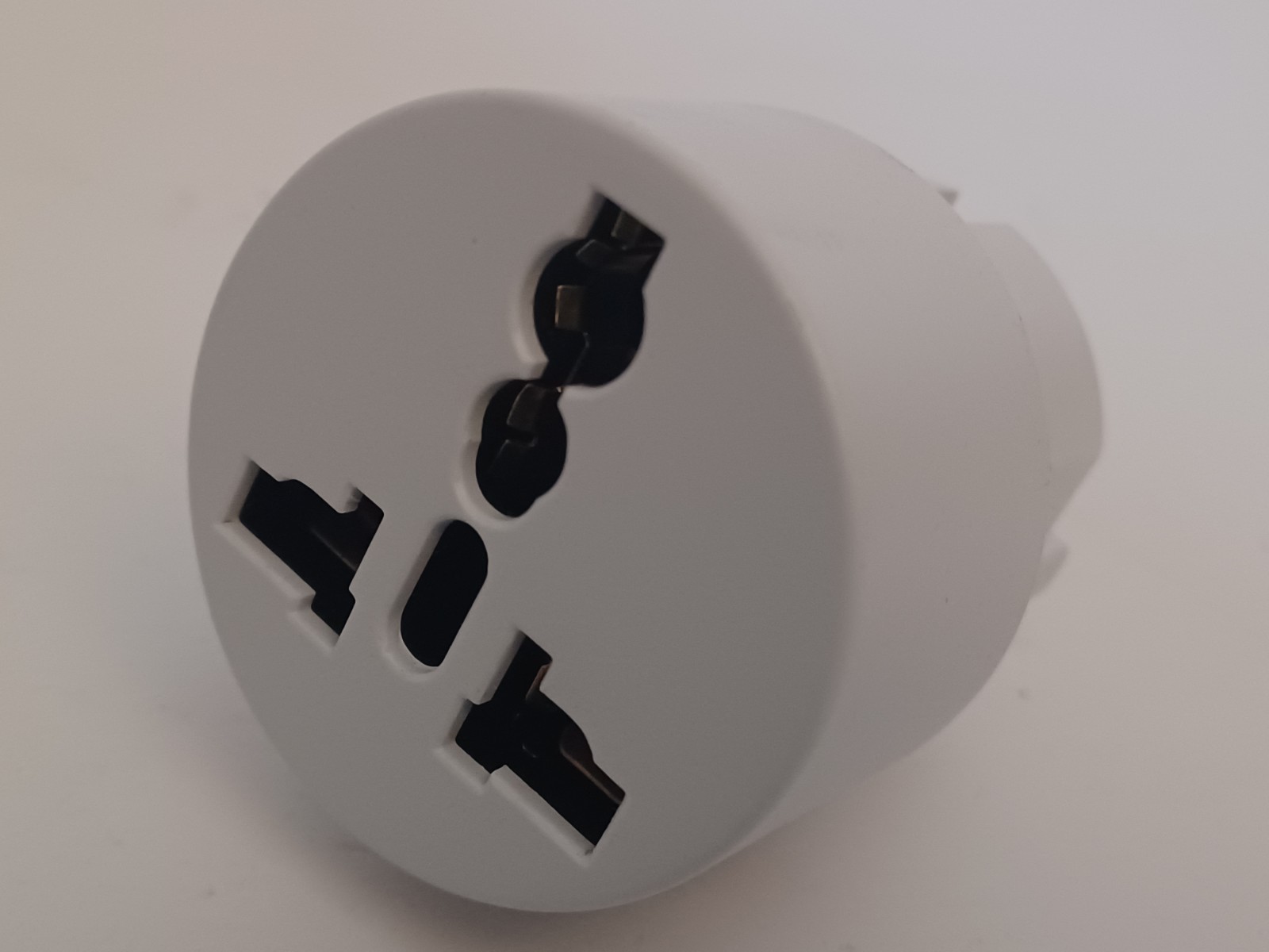 Smart Plug With Power Consumption