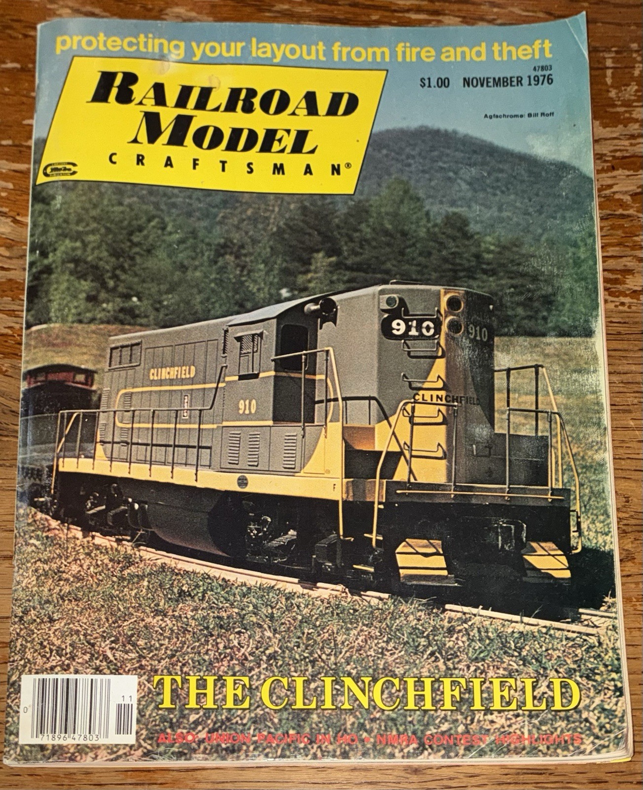 Railroad Model Craftsman Magazine November 1976 Vol. 45, No. 6 ~ The Clinchfield