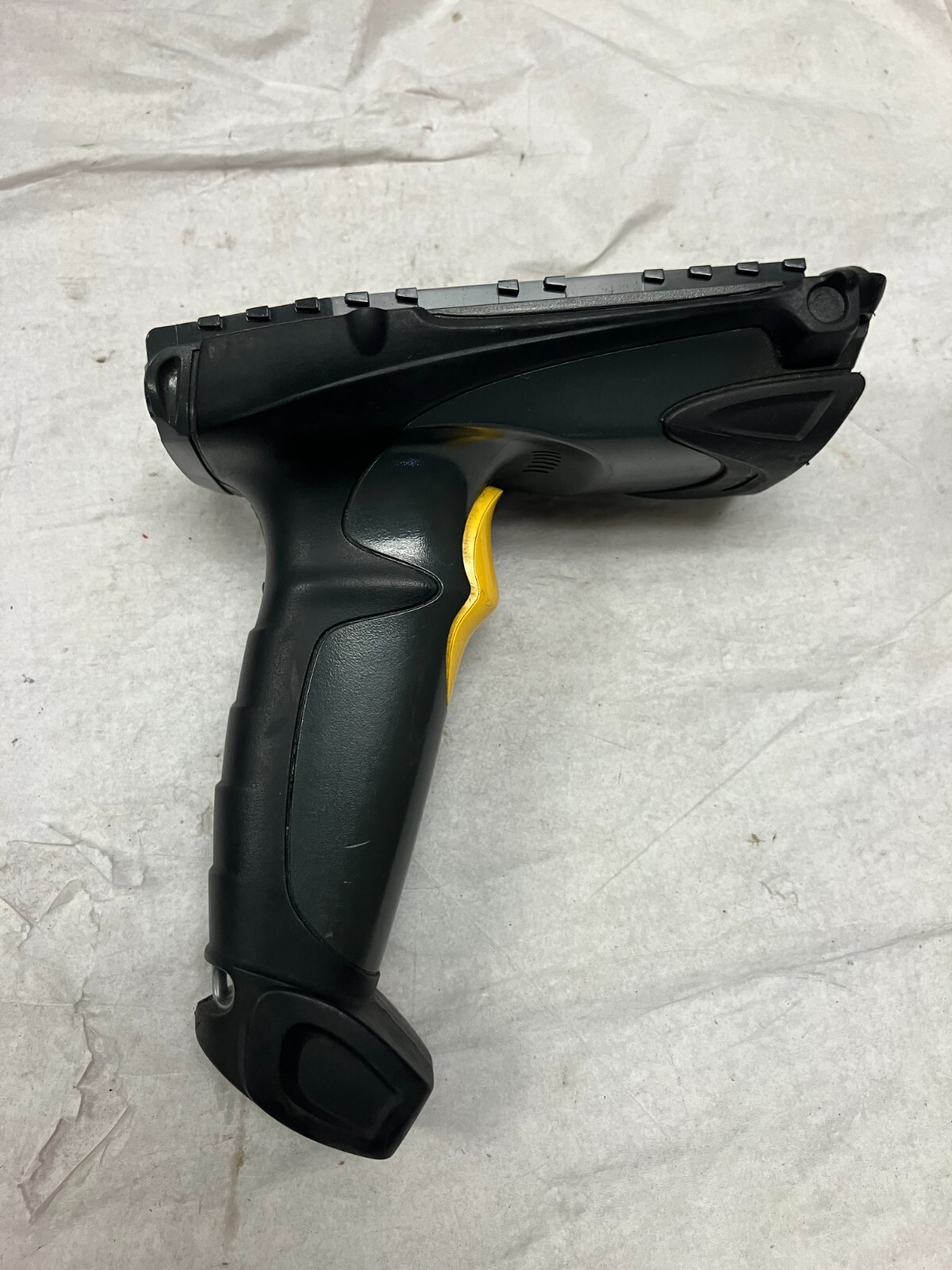 Symbol Motorola MC9090 MC9190 Bottom Shell Trigger & speaker - GOOD RUBBER