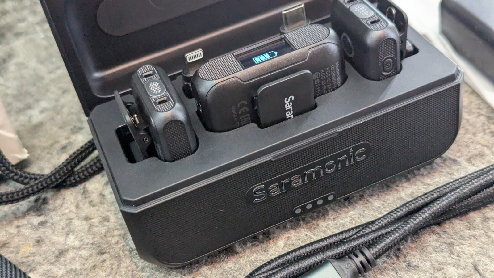 Saramonic Blink 500 B2+ Micro 2-Person Digital Wireless Microphone System🔥New🔥