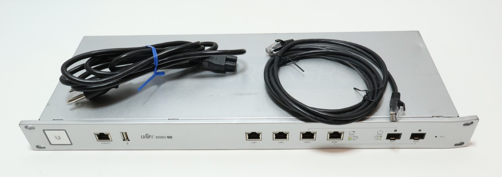 Ubiquiti Networks UniFi Security Gateway Pro USG-PRO-4 (Used)