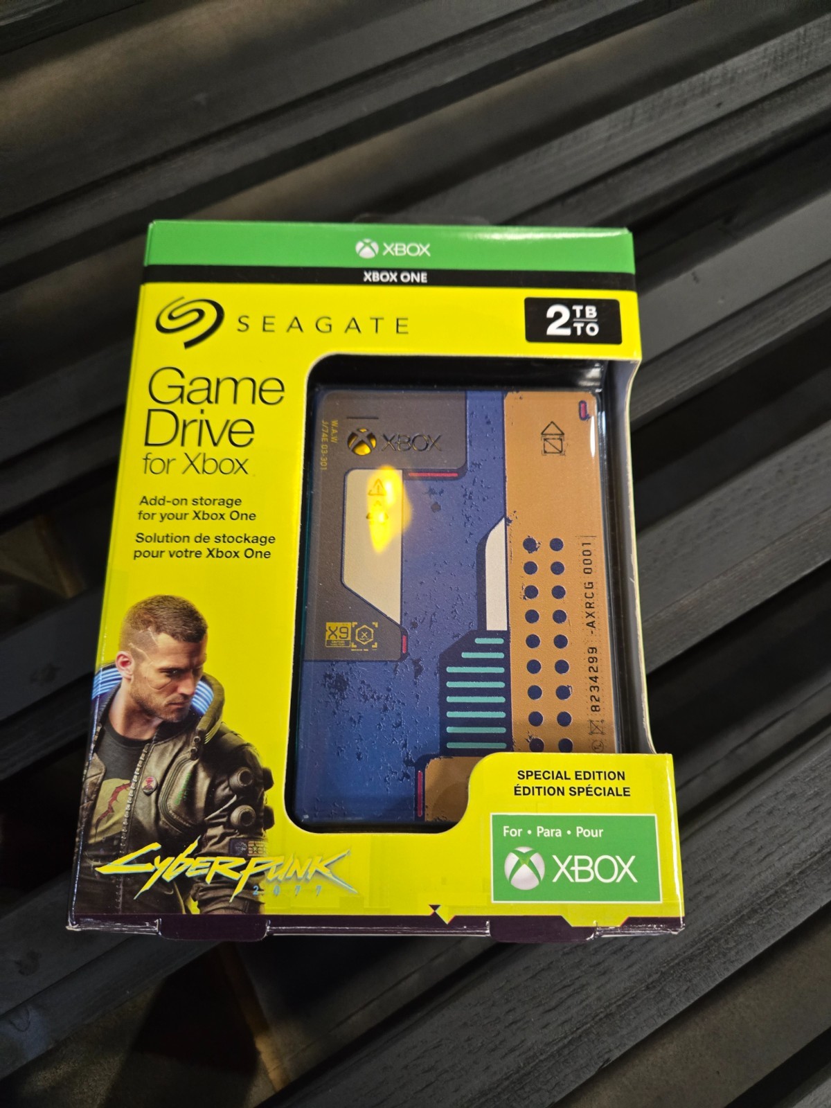 NEW - Seagate XBOX Game Drive 2TB Portable HDD-CyberPunk 2077 Special Edition