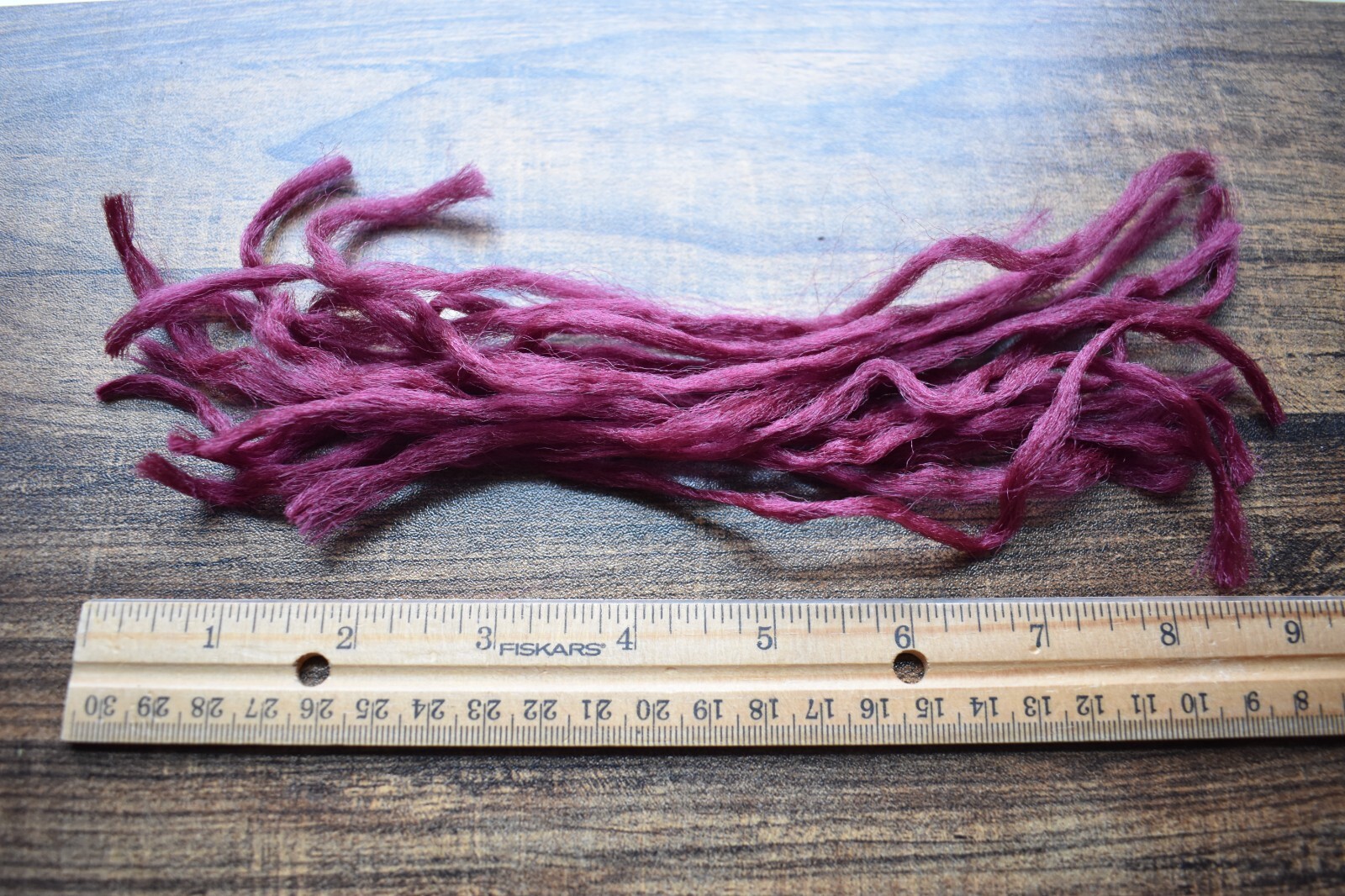 15  BURGUNDY  Polypropylene Polypro Poly  Yarn / Parachute Posts Fly Tying