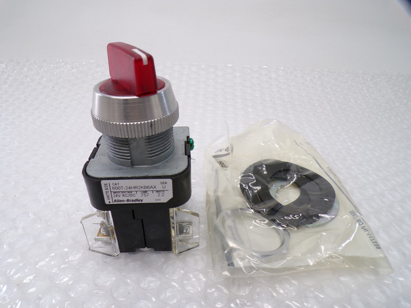 ALLEN BRADLEY 800T-24HR2KB6AX SER.U SELECTOR SWITCH NSMP