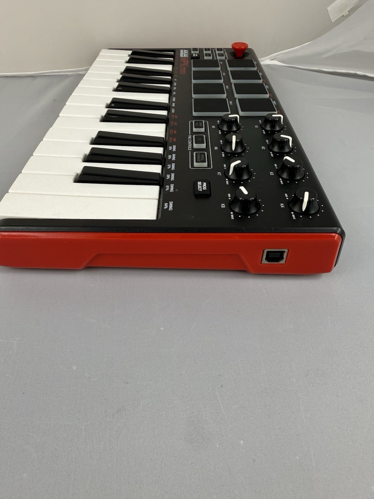 Akai Professional MPK mini