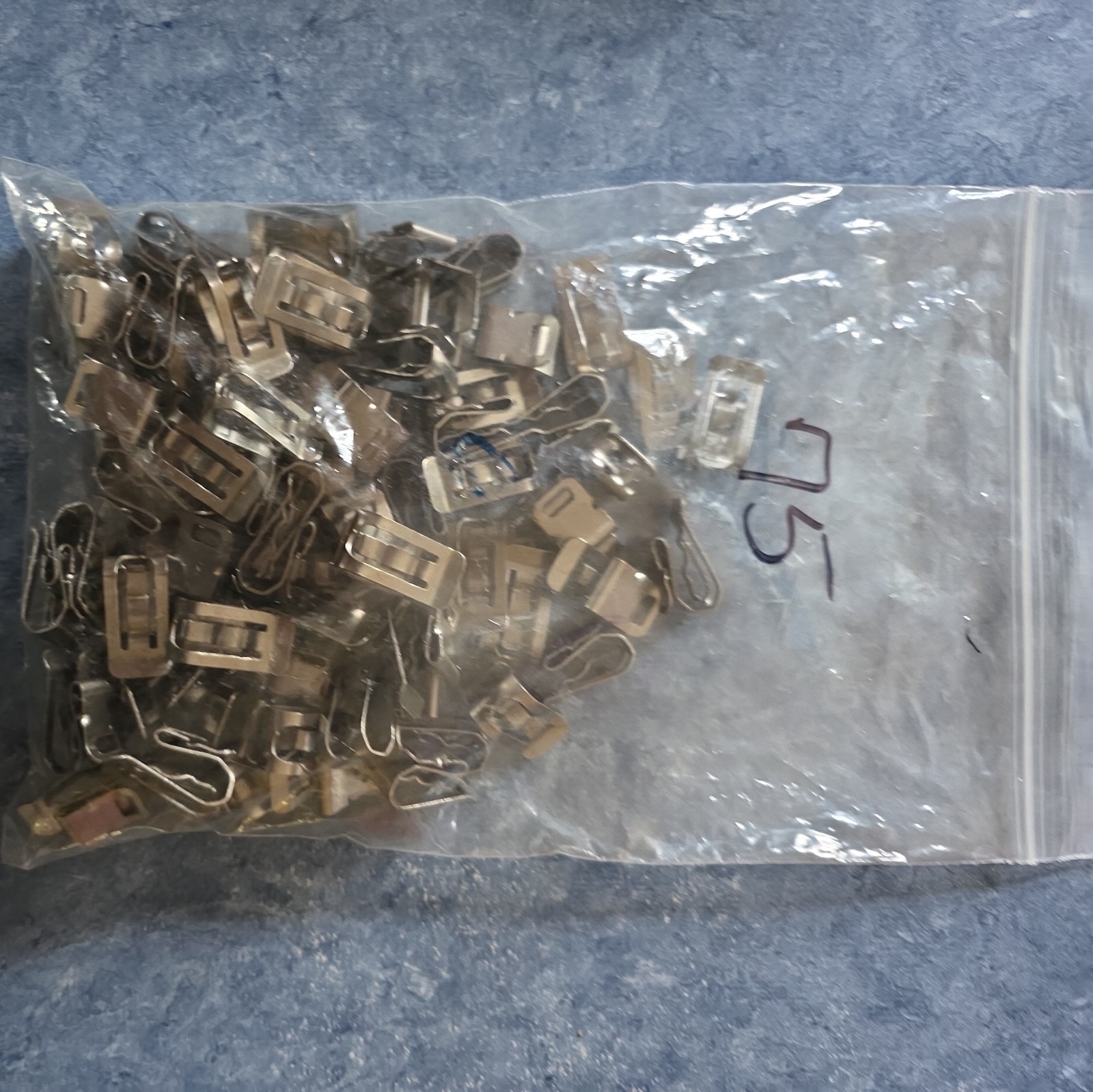 Heyco S6445 Sunrunner Cable Clip 304 S/S (Package of 75)