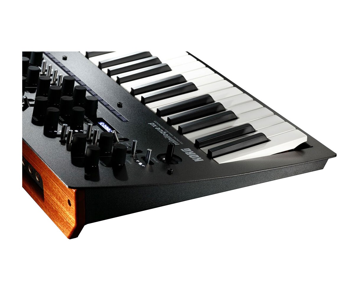 Korg Minilogue XD 37-Key Synthesizer w/ Prologue MULTI Engine