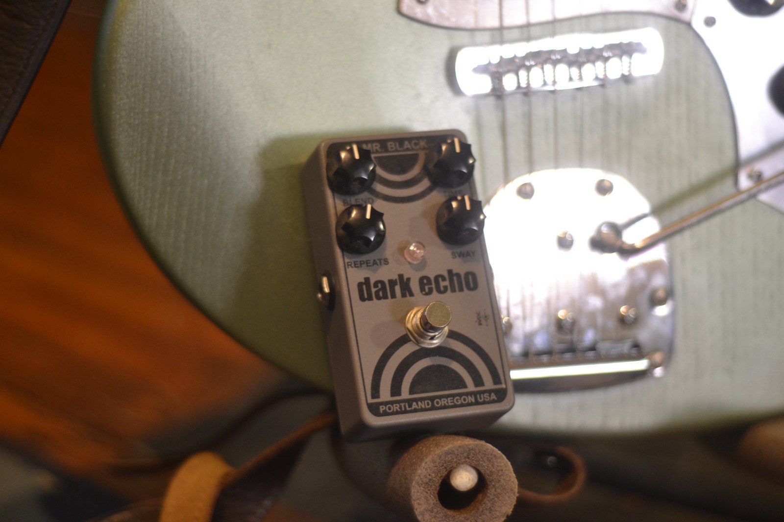 Mr. Black Dark Echo Guitar Pedal