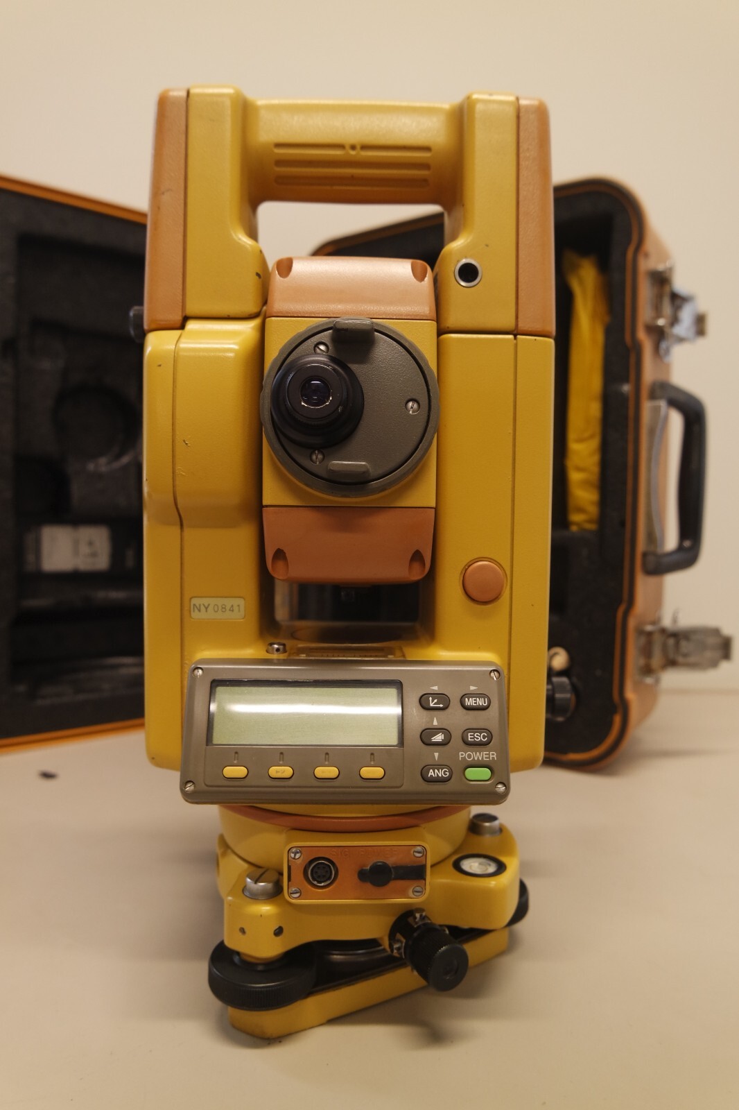 Topcon GTS-313 5" Manual Total Station