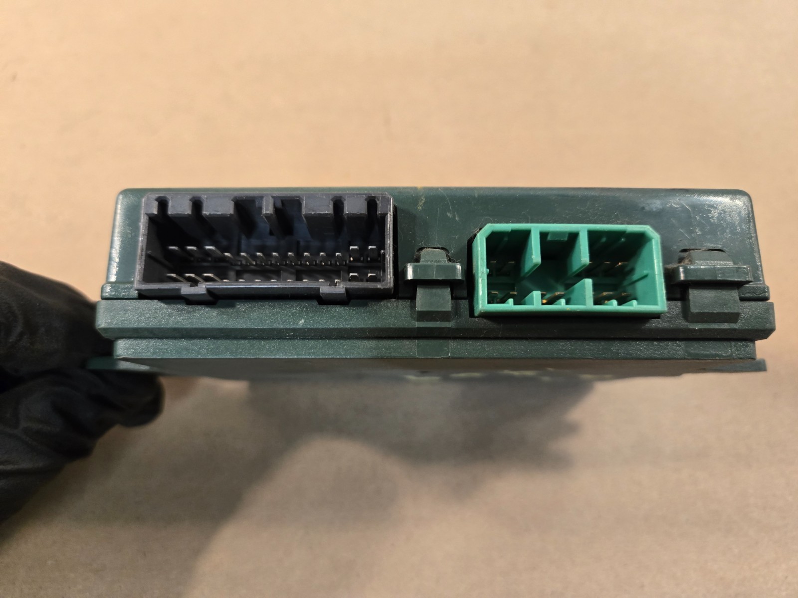 Land Rover Discovery Anti Theft Locking System Module OEM YWC105830