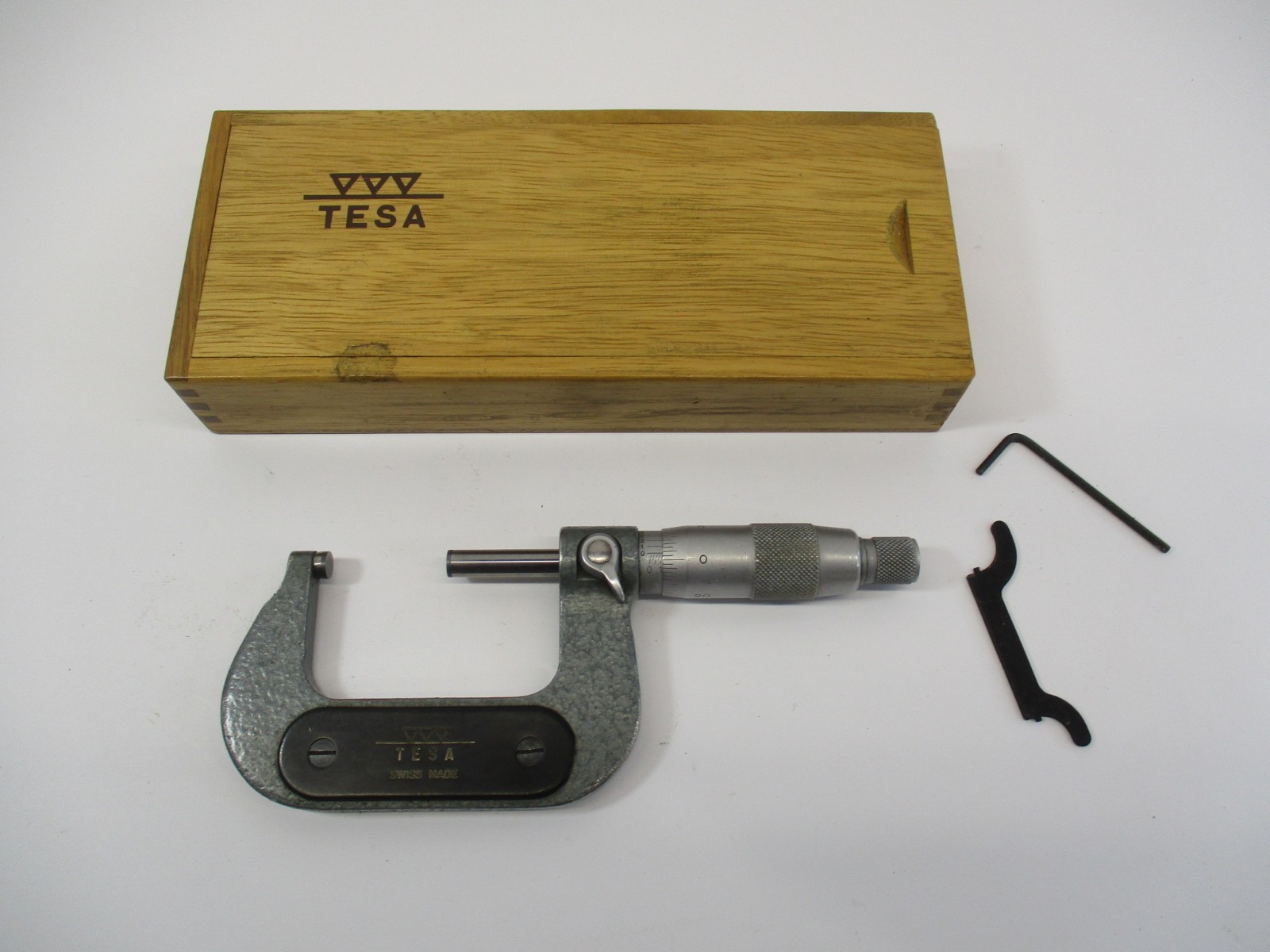 TESA SWISS MADE Micrometer 1" - 2" x .0001" Friction Tmbl, Lock OEM Wood Box VGC