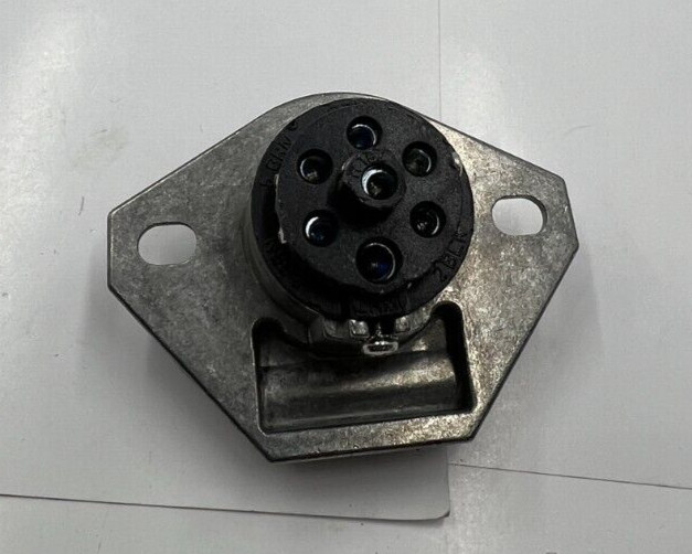 (Qty4) Philips Industries 7 Way Conductor Socket 15-720 2 Bolt Zinc Die Cast