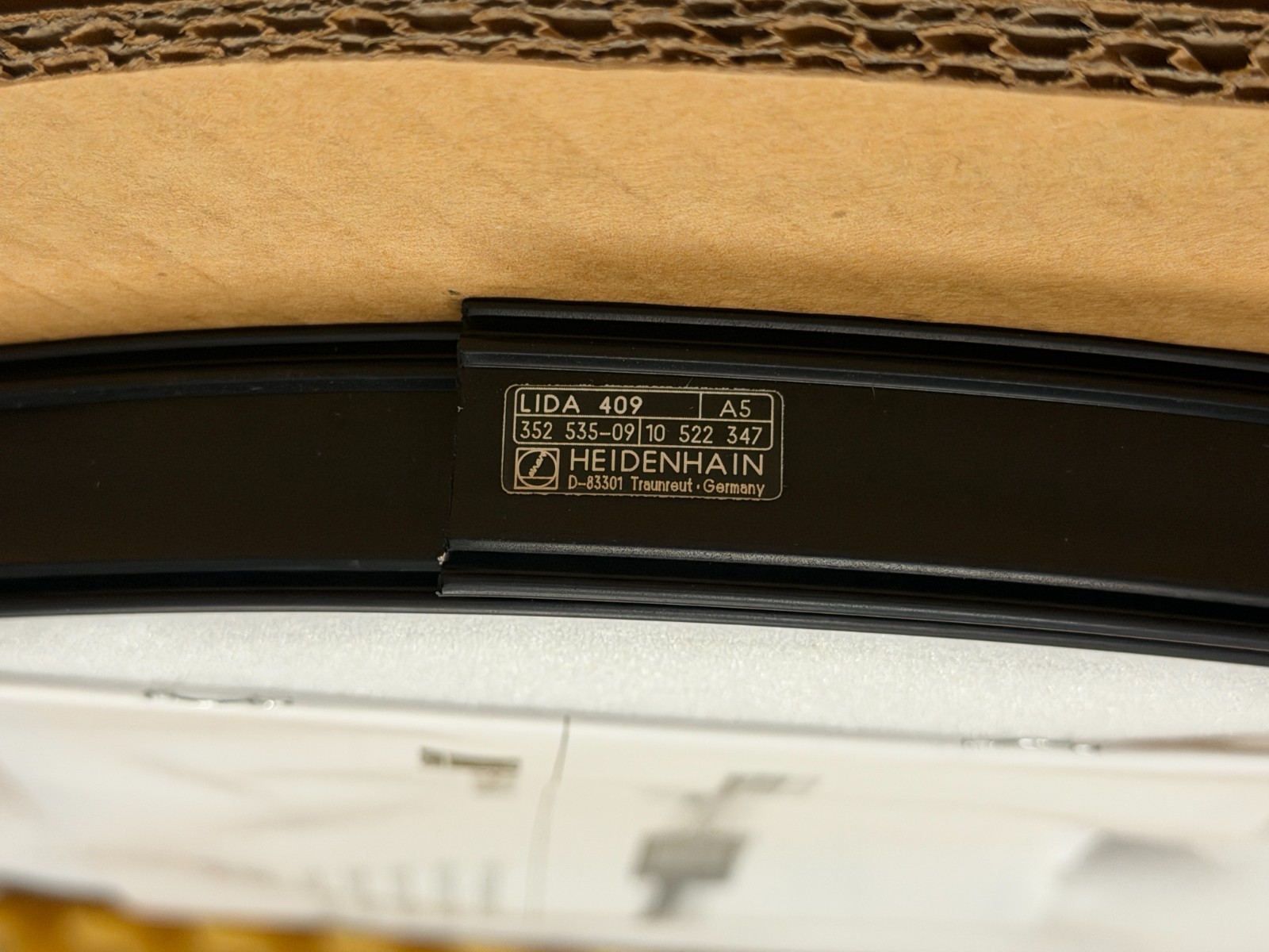 HEIDENHAIN LIDA 409 Scale Tape 620mm 352535-10 Linear Encoder
