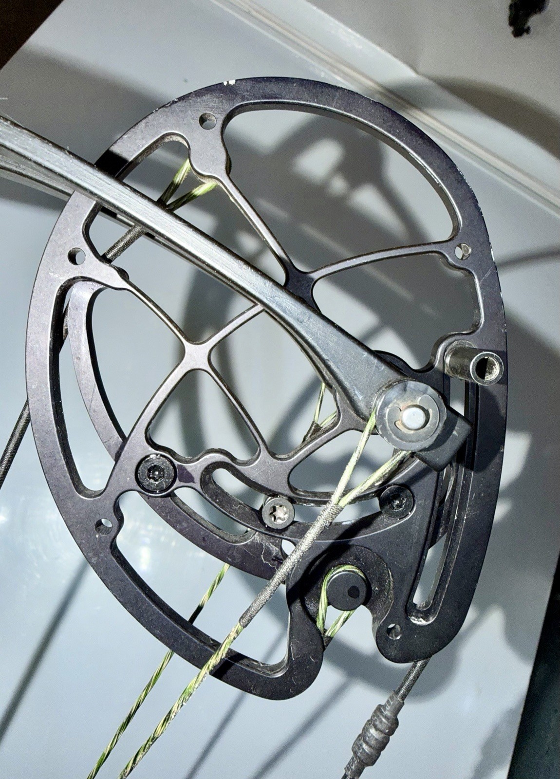 Xpedition Mako X compound bow