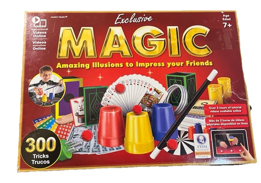 300 Amazing Magic Tricks Hanky Panky Brand 6+ Years