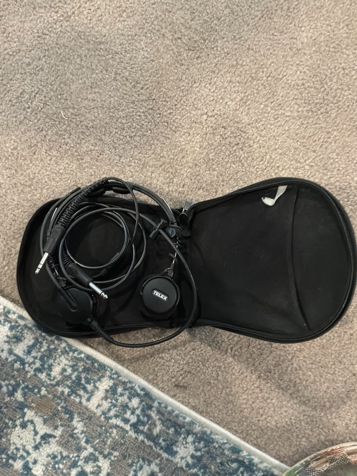 Telex Airmen ANR Lightweight Aviation Headset