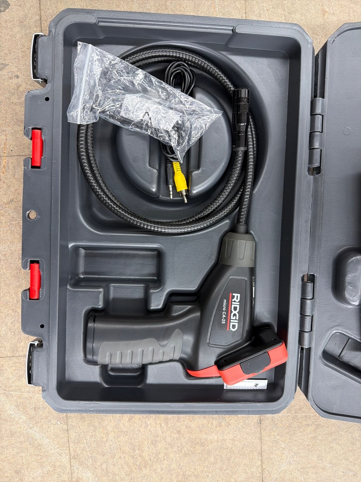 RIDGID CA-25 Handheld Camera w/ 2.7 in. Color Display, 4 ft. Waterproof Cable