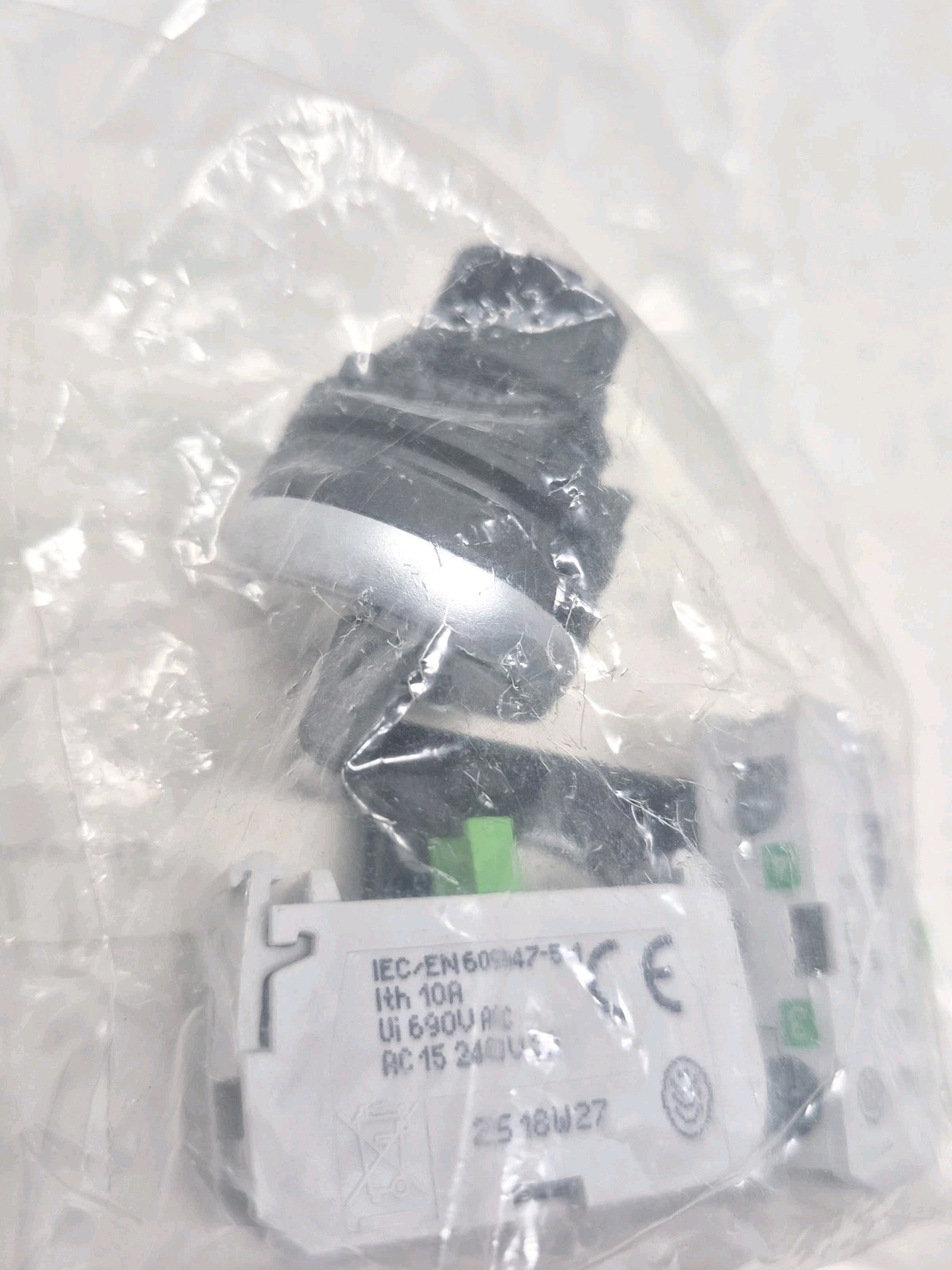 Baco Controls L21MA03-3E20 22mm Black 3 Position Selector Switch - New