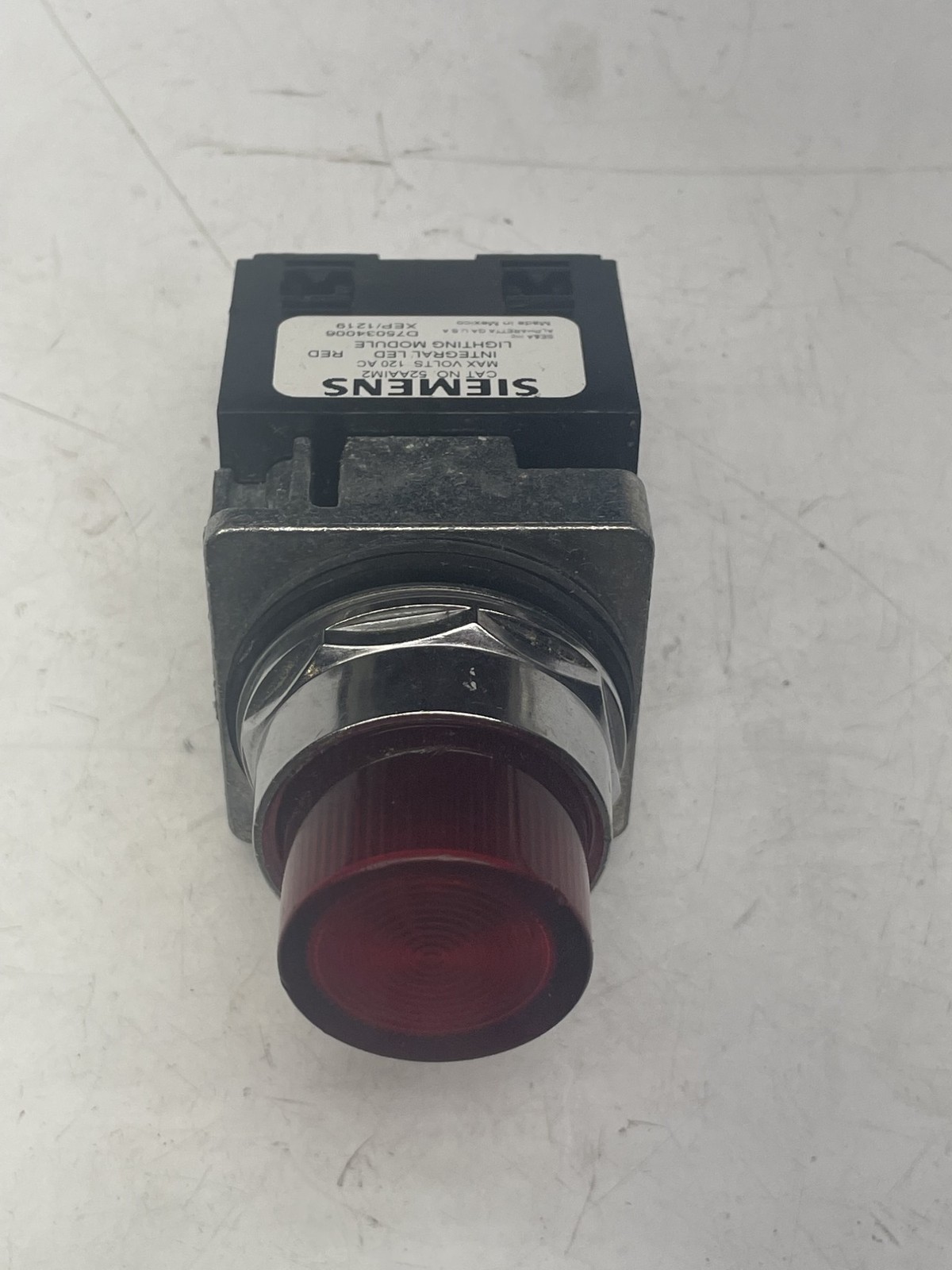 SIEMENS 52AAIM2 52PL4M2 RED PILOT LIGHT NSNP