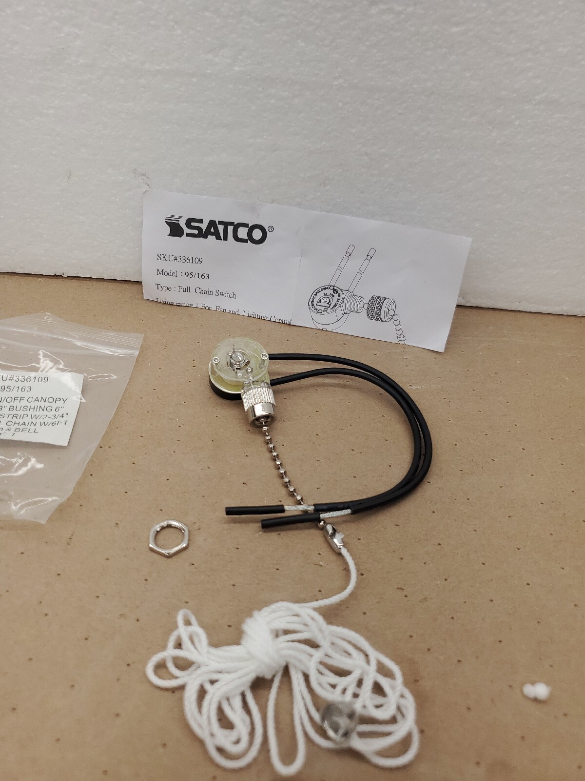 Satco 95/163 6 Amp 125V 1-Pole  Fan/light Switch On/Off Pull Chain  336109