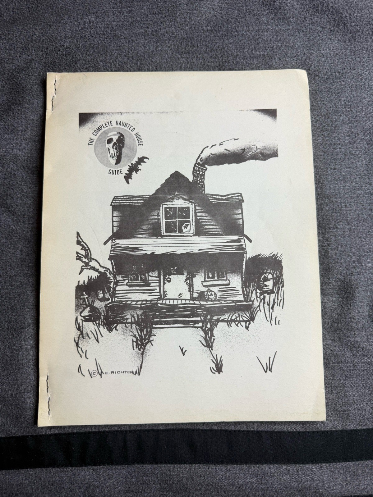 🔥The Complete Haunted House Guide By E. Richter Bizarre Magic Ghosts RARE🔥