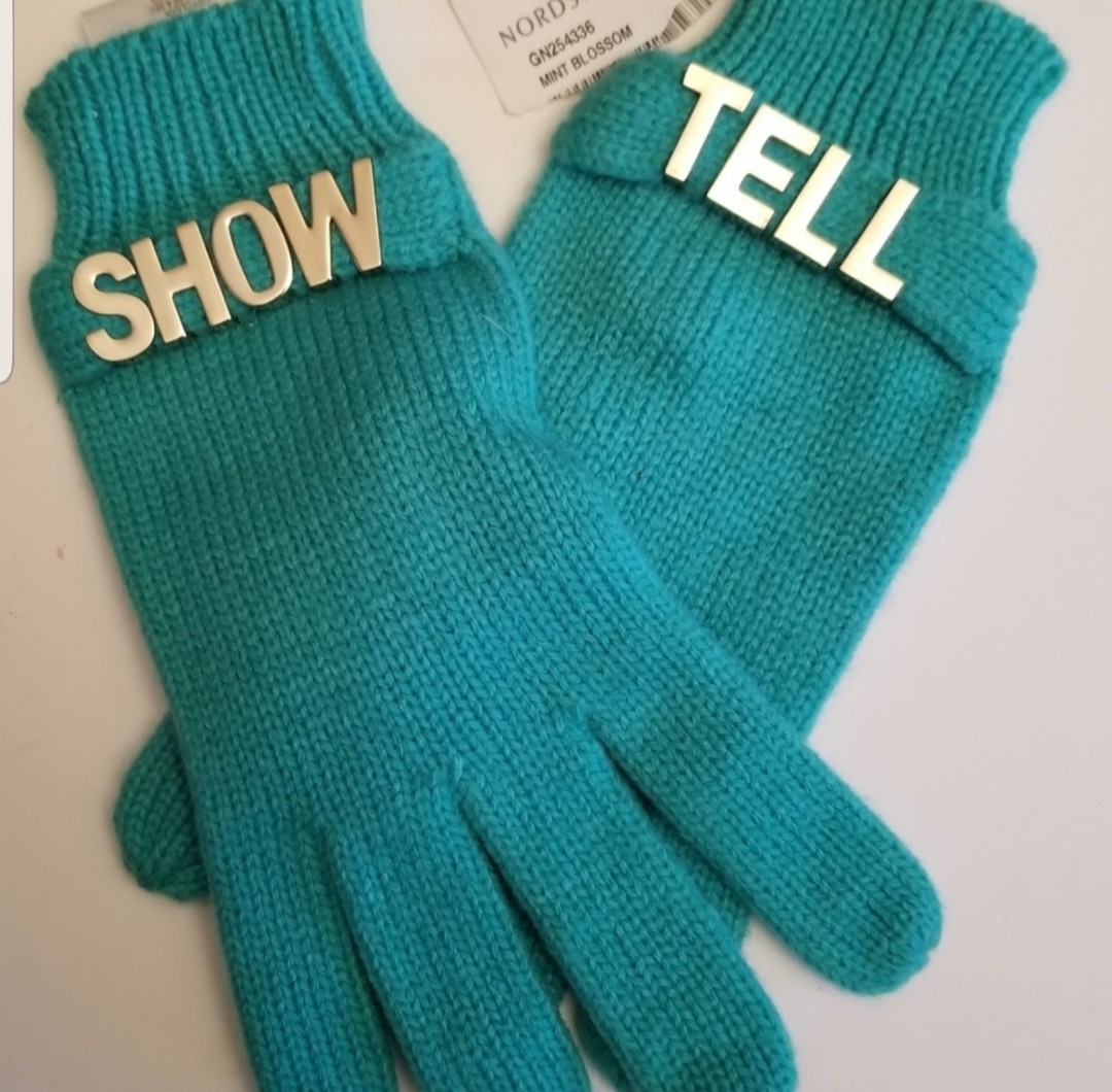 NWT BCBGeneration 100% Acrylic Blue Surf SHOW TELL Fingerless Texting Gloves OS