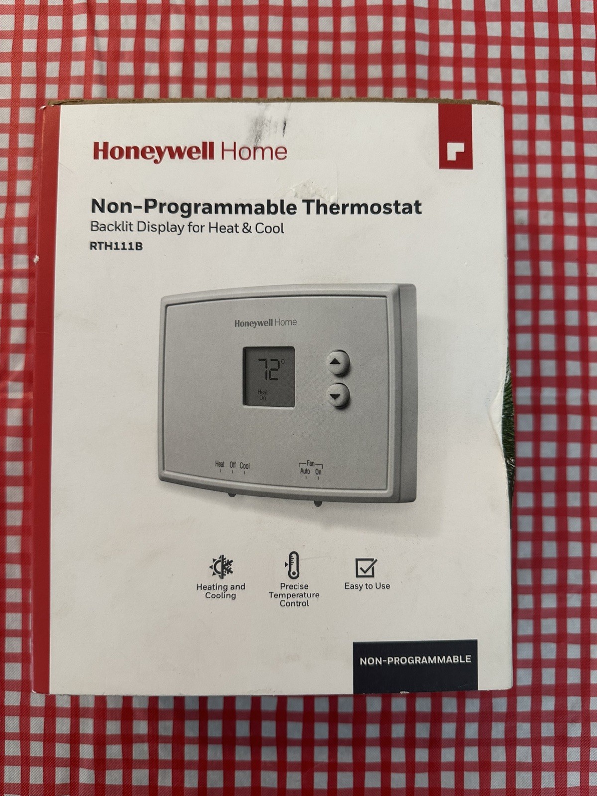 HONEYWELL HOME RTH111B NON-PROGRAMMABLE SINGLE STAGE THERMOSTAT 1-HEAT 1-COOL