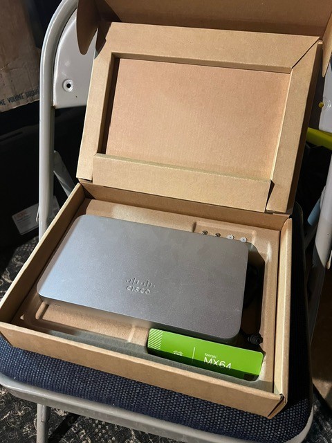 Cisco Meraki MX64-HW Cloud Managed Security Appliance w/AC Adapter Unclaimed