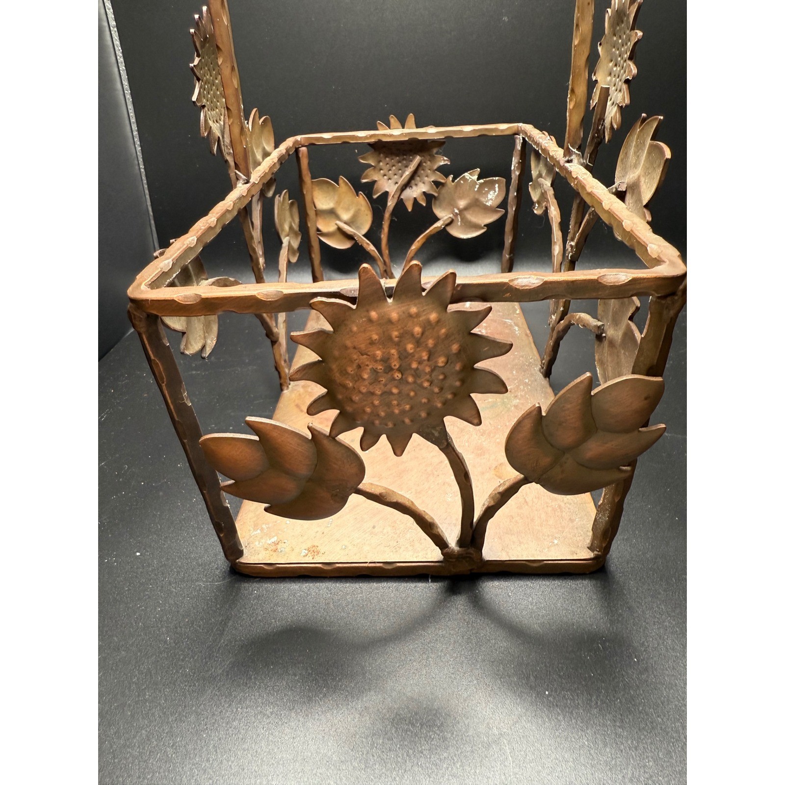 Metal Sunflower Leaf Basket Copper Tone Rustic Farmhouse Decor