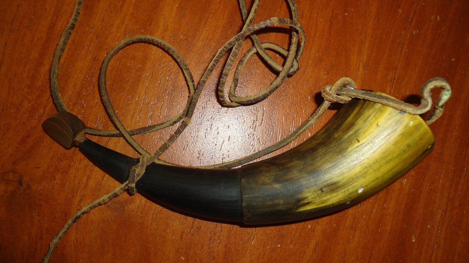 Muzzleloader Powder Horn