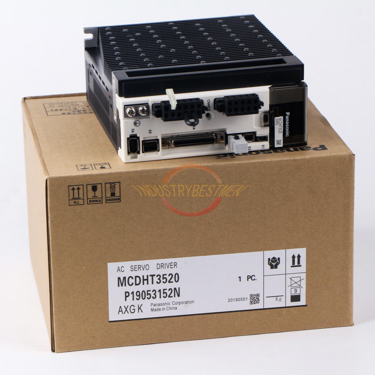 1PCS NEW Panasonic MCDHT3520 Servo Drive