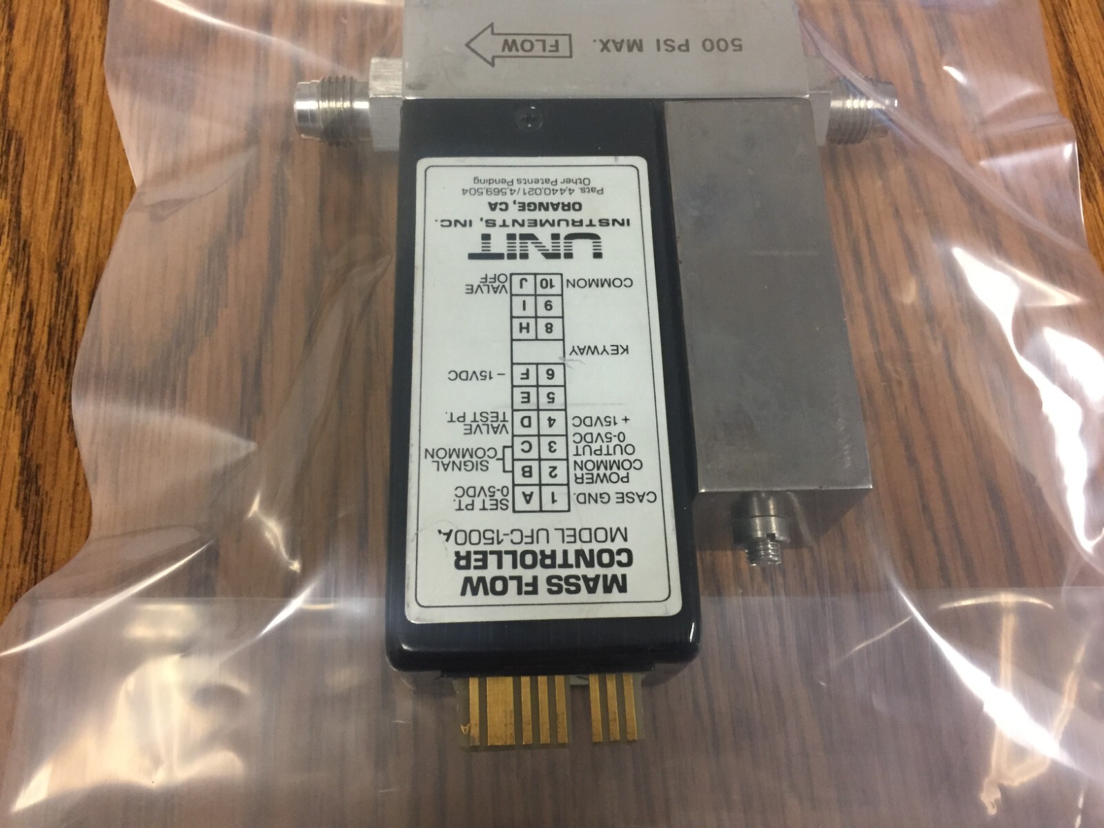 Unit Instruments UFC-1500A, Range 100 SCCM, Gas N2 500 PSI Mass Flow Controller