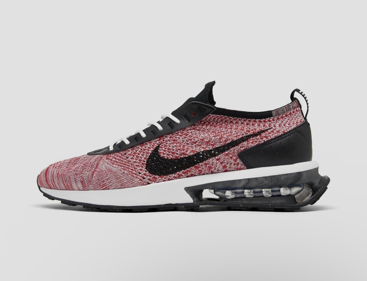 Nike Men’s Air Max Flyknit Racer