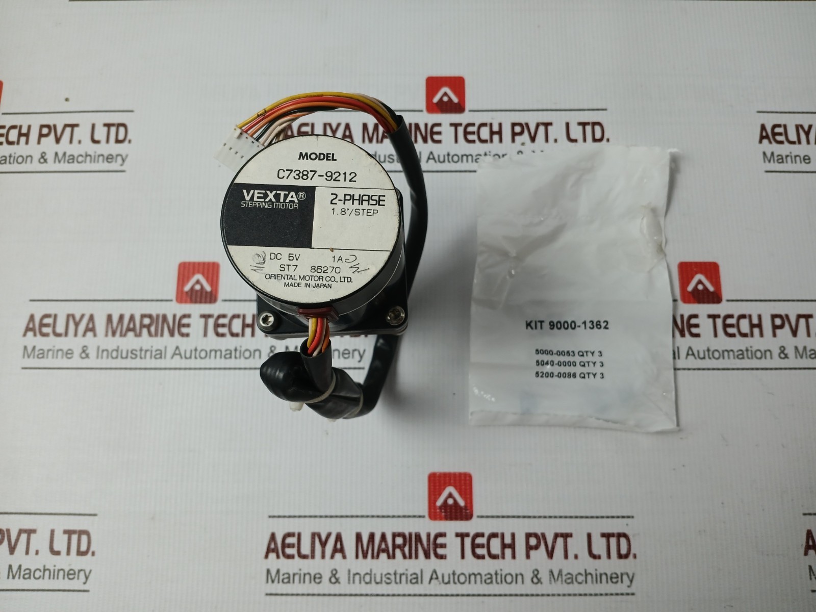 Vexta C7387-9212 2-Phase Stepping Motor DC 5V 1A 1.8/STEP