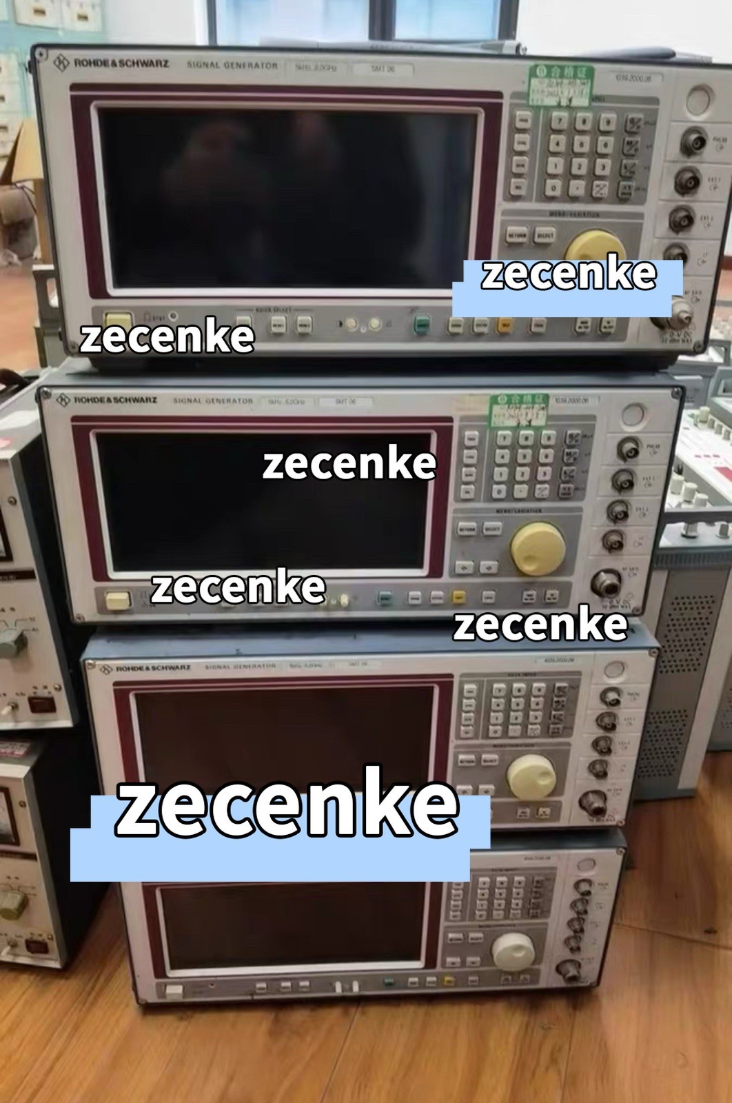 R&S ROHDE & SCHWARZ SMT06 SIGNAL GENERATOR, 5 KHZ TO 6 GHZ
