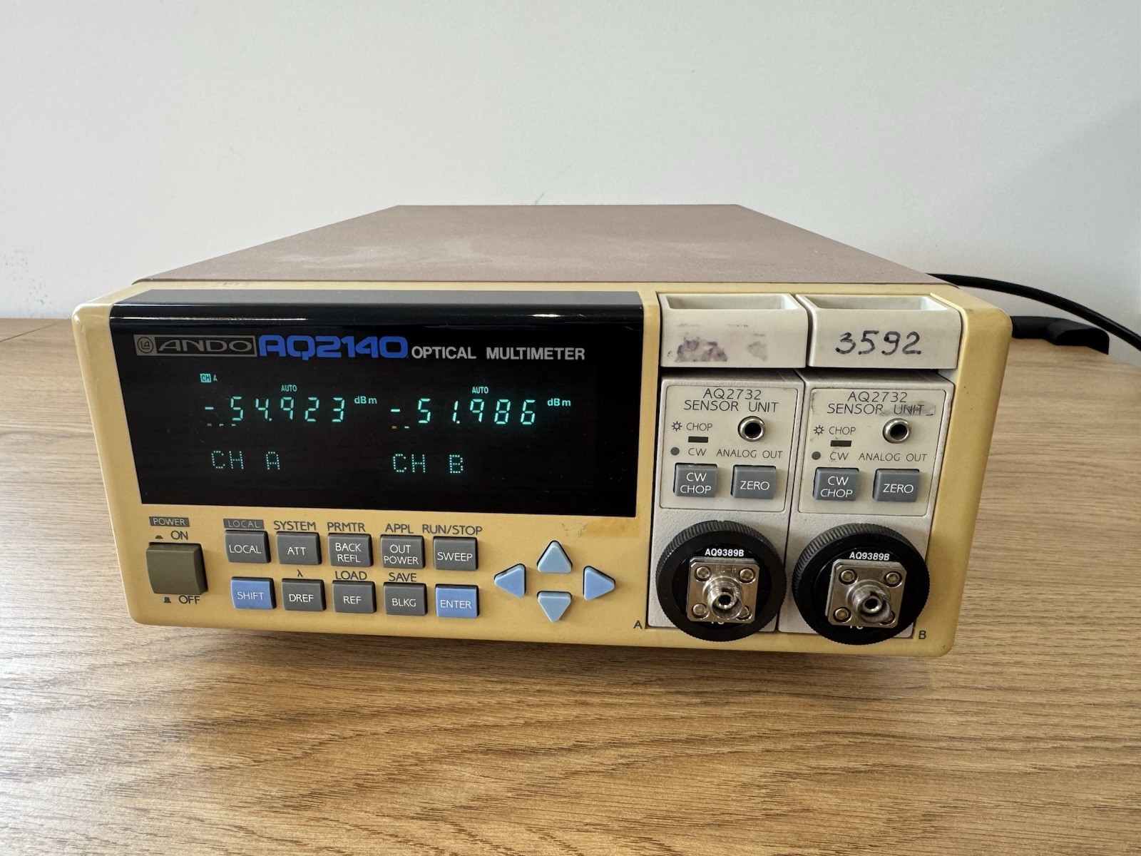 Ando (Yokogawa) AQ2140 Optical Multimeter *Tested Good* 70--1700nm -73 to +10dBm
