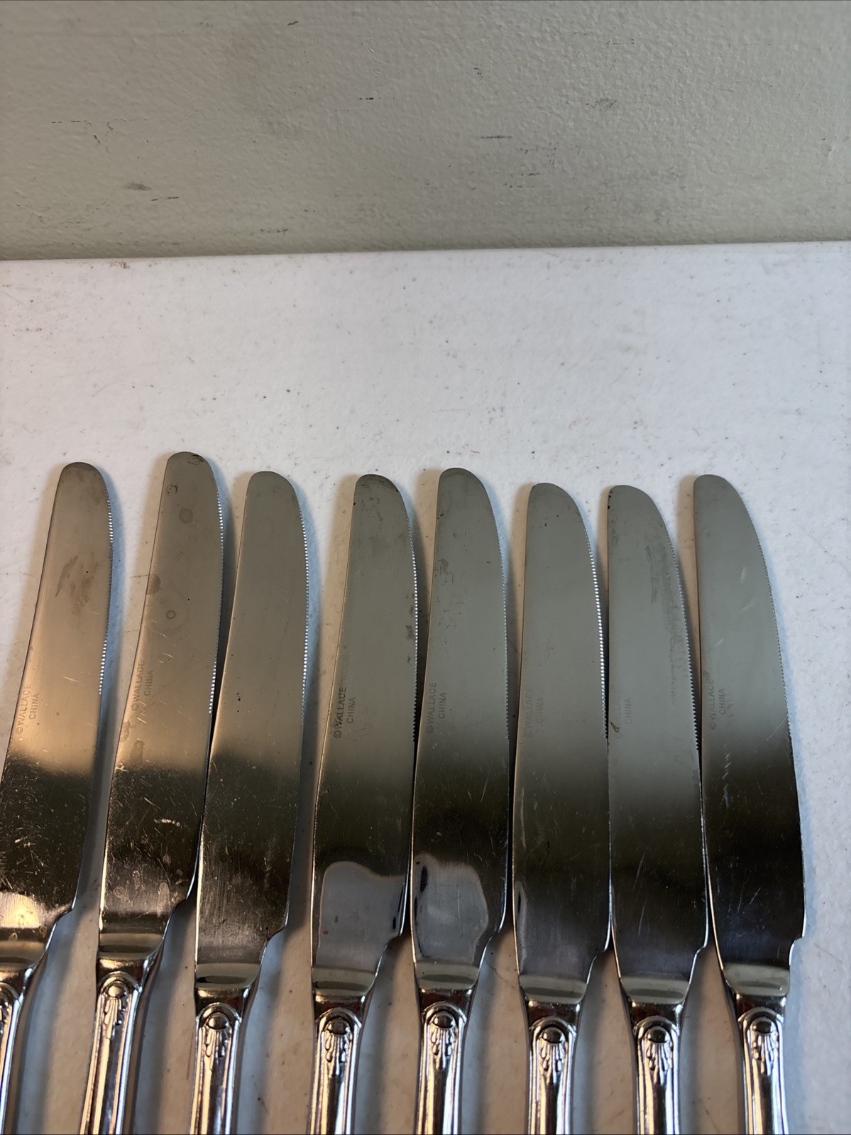Wallace VENETIAN 18/10 Stainless Flatware Glossy Dinner Knives 8pc