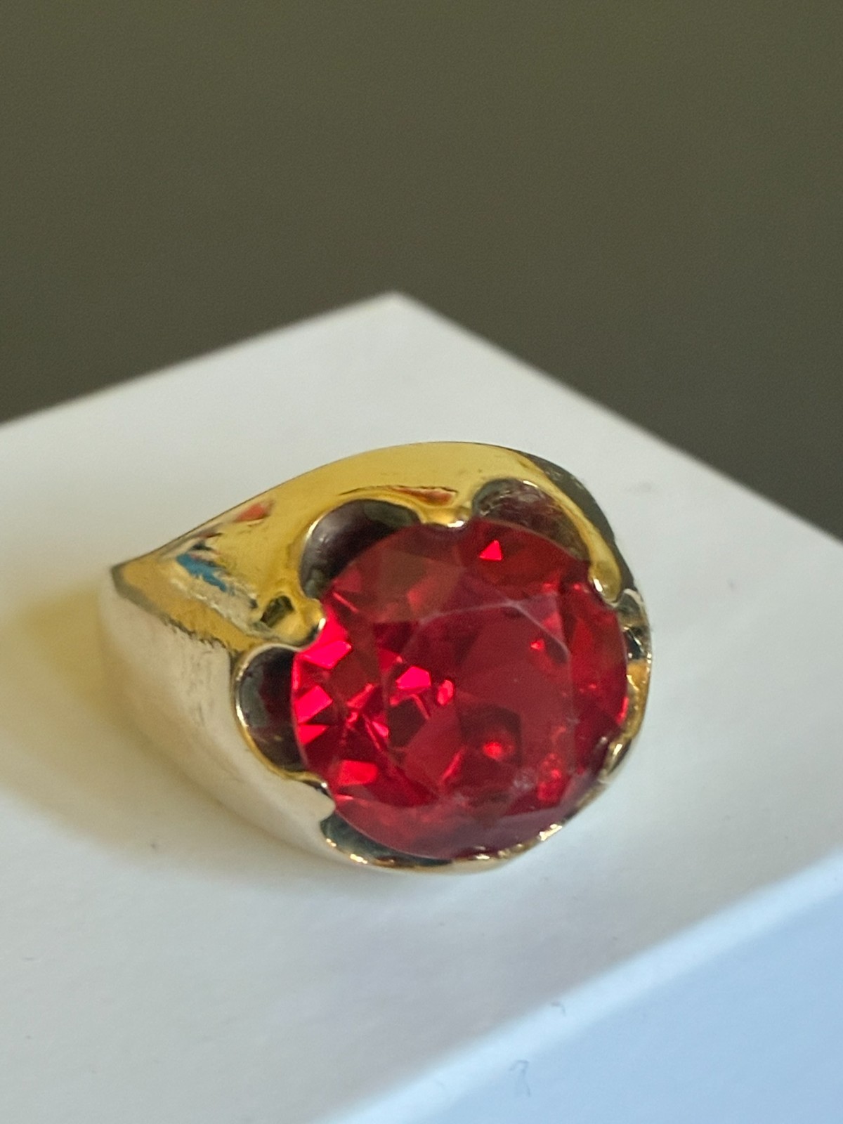 Men's 10K Gold Ring + Lab Created Ruby/Garnet Stone (Preowned)