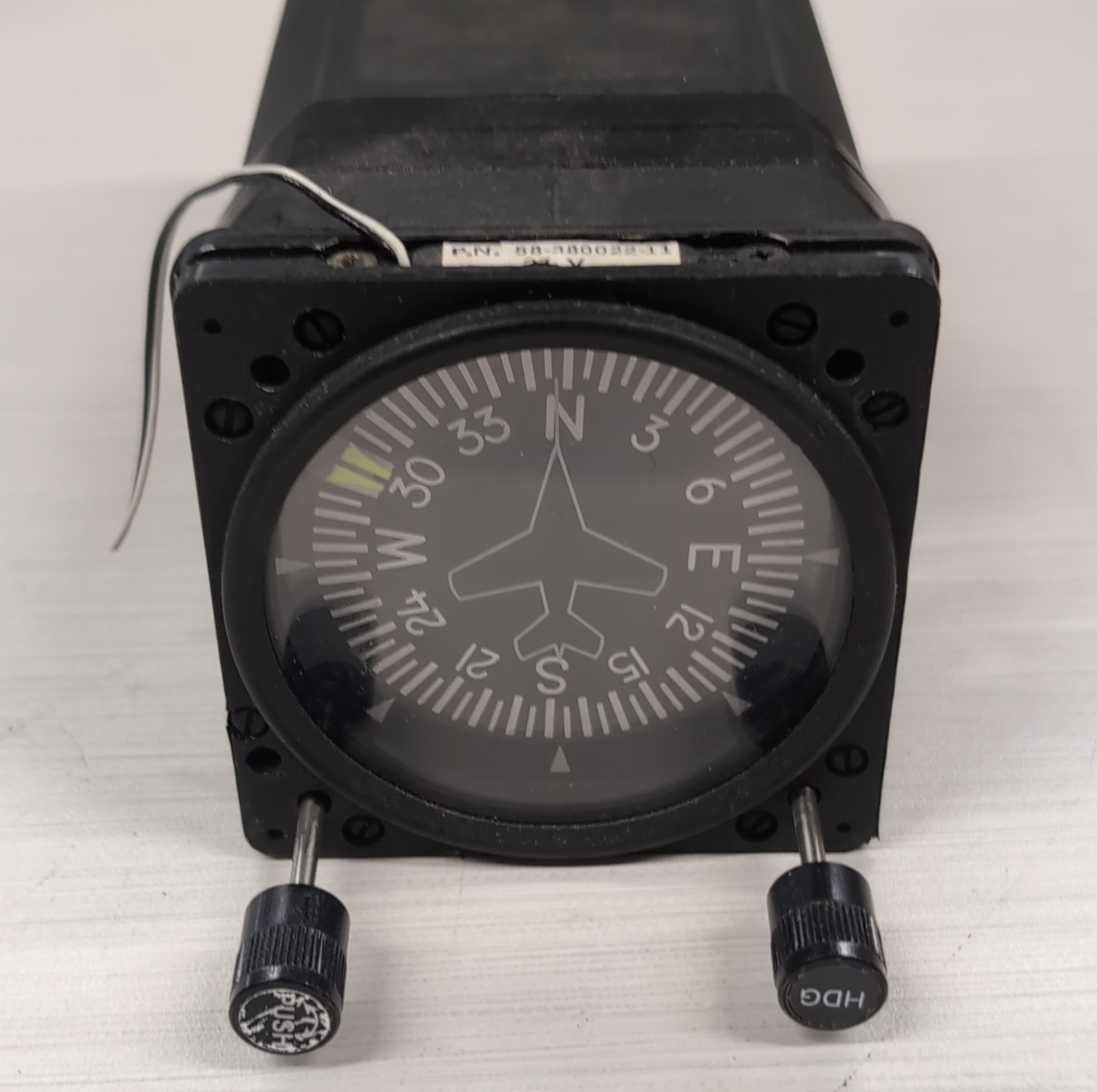 Directional Gyro Model: 4000C-1, P/N: IU262-004-15