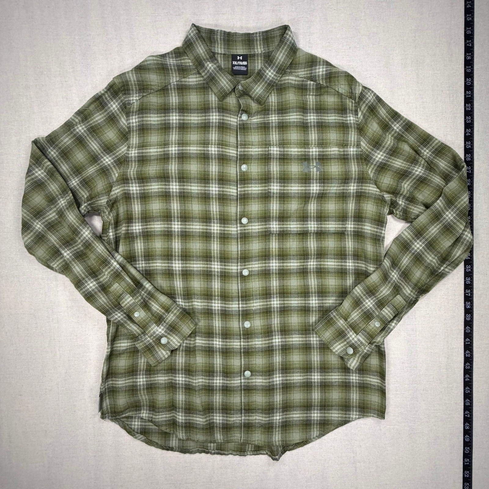 Under Armour Men’s XXL Green Plaid Button Up Shirt Loose Fit Outdoor Hiking