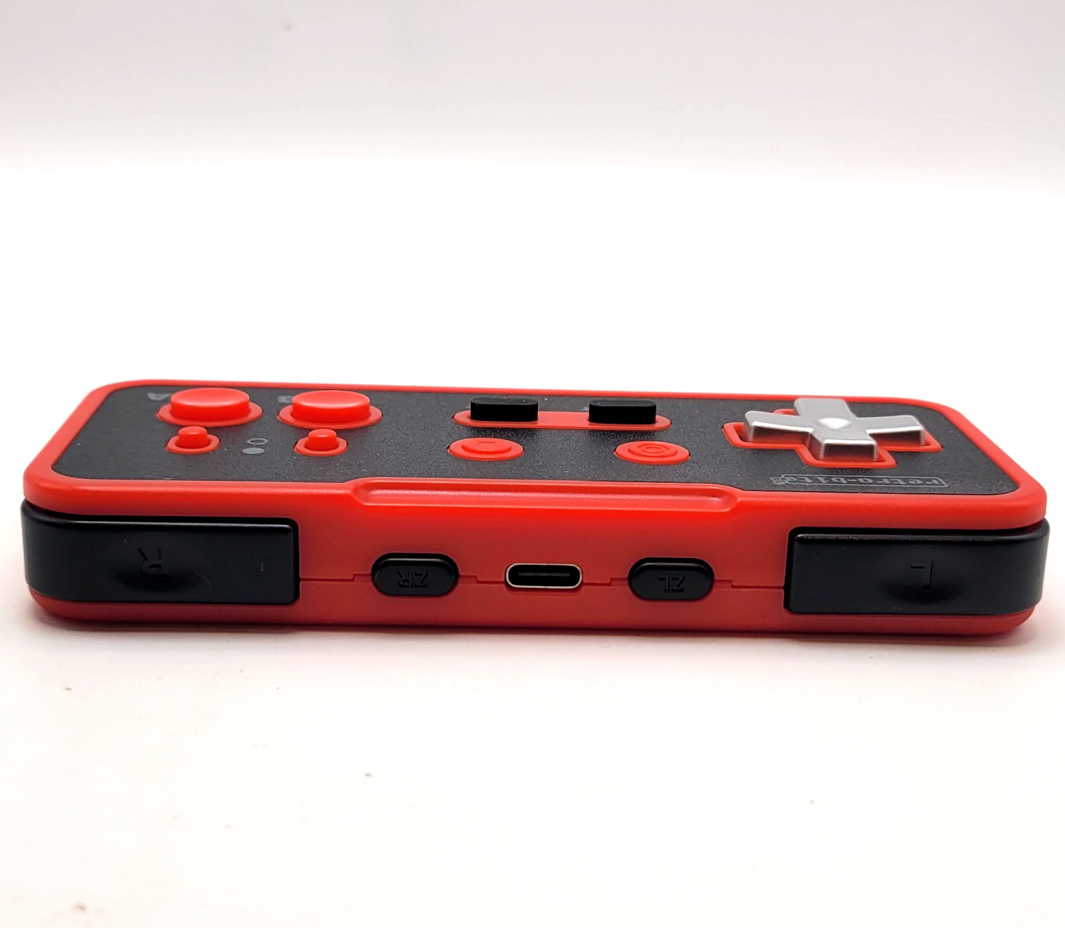 Wireless Controller for Nintendo NES & Switch - NEW IN BOX - Retro-Bit "Origin8"