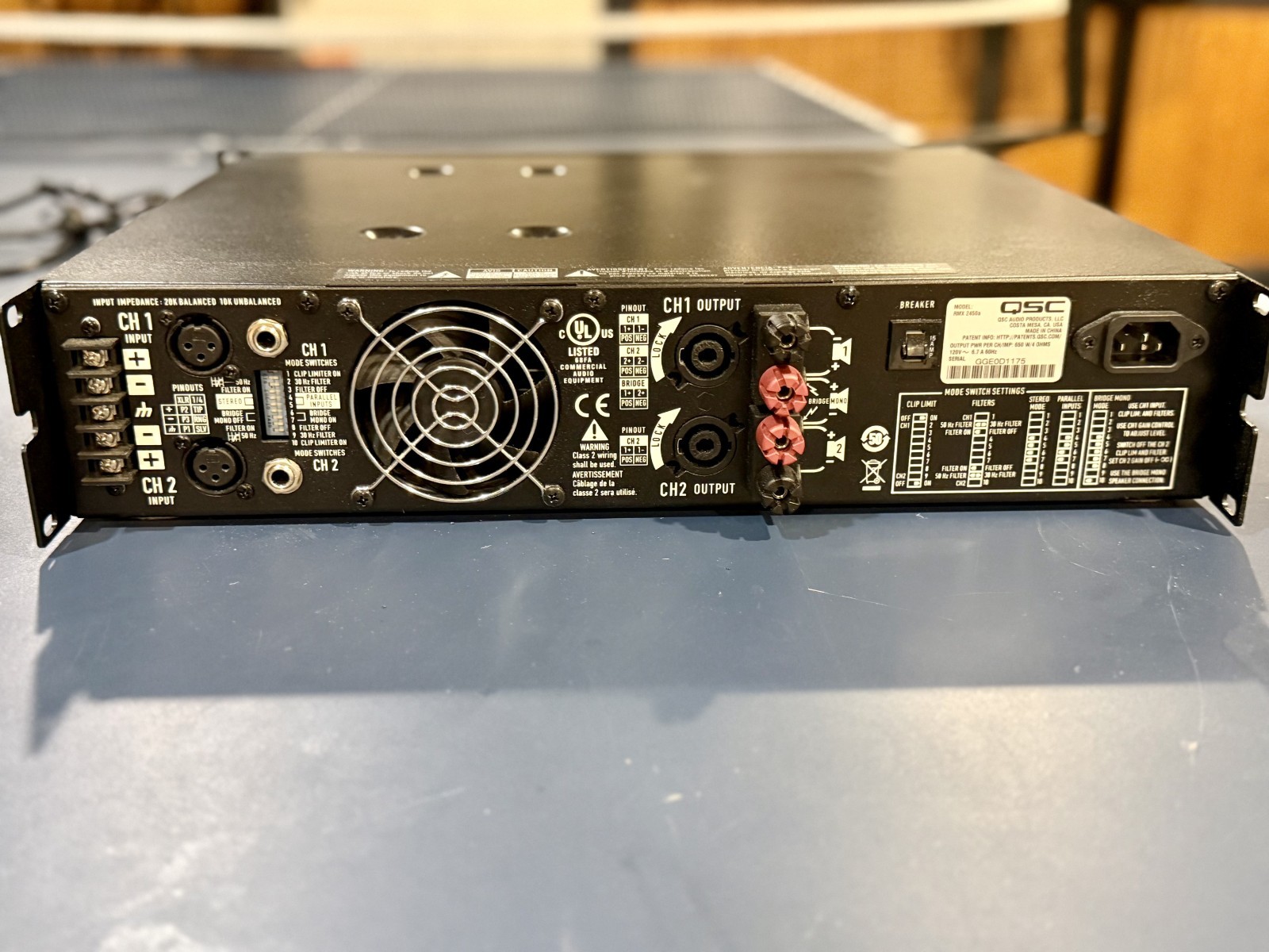 QSC RMX2450A 2400W Power Amplifier (Mint)